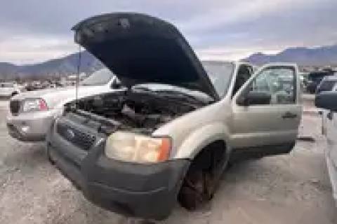 Photo of 2004 Ford Escape