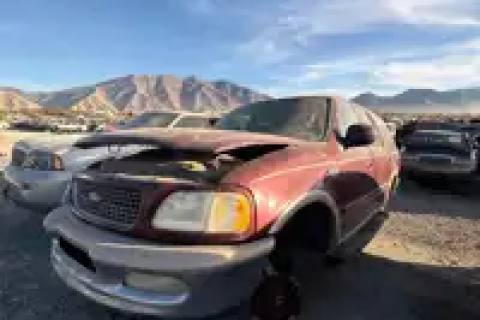 Photo of 1998 Ford Expedition