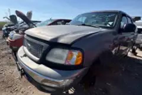 Photo of 1999 Ford Expedition