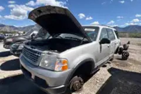 Photo of 2004 Ford Explorer