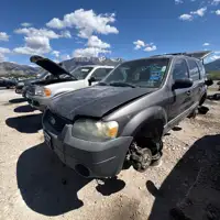 Photo of 2005 Ford Escape