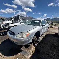 Photo of 2001 Ford Taurus