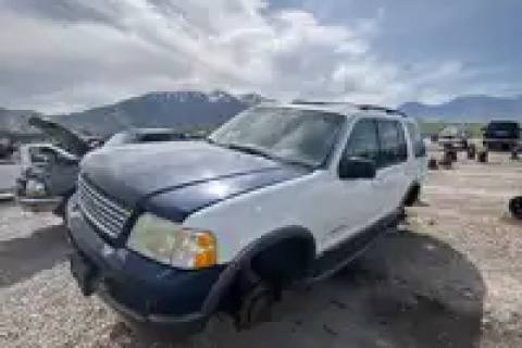 Photo of 2004 Ford Explorer
