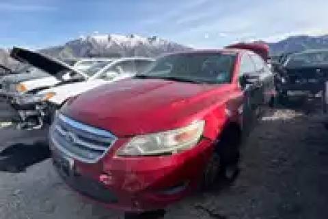 Photo of 2010 Ford Taurus