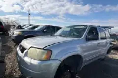 Photo of 2004 Ford Escape