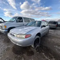 Photo of 2001 Ford Escort