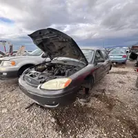 Photo of 2004 Ford Taurus