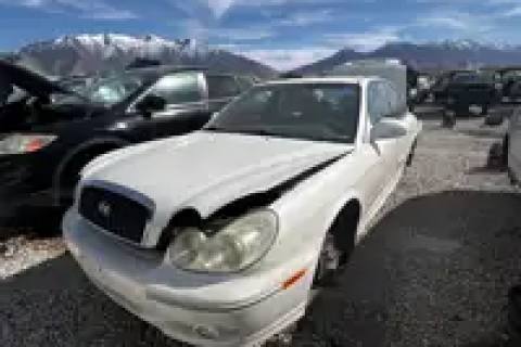 Photo of 2004 Hyundai Sonata