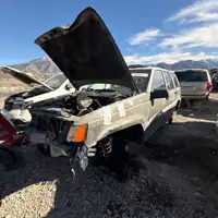 Photo of 1998 Jeep Grand Cherokee
