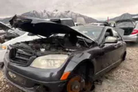 Photo of 2008 Mercedes-Benz Mercedes C-Class