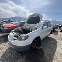 Photo of 2003 Mitsubishi Outlander