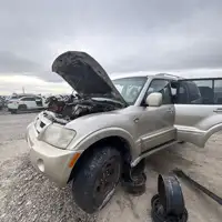 Photo of 2003 Mitsubishi Montero