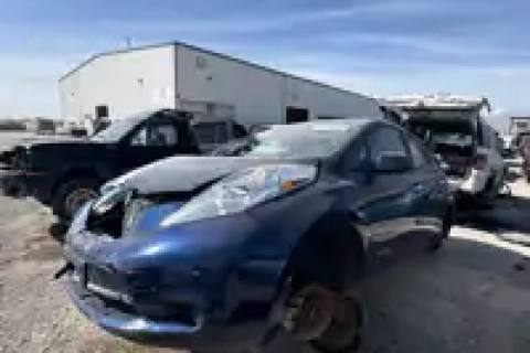 Photo of 2016 Nissan Leaf