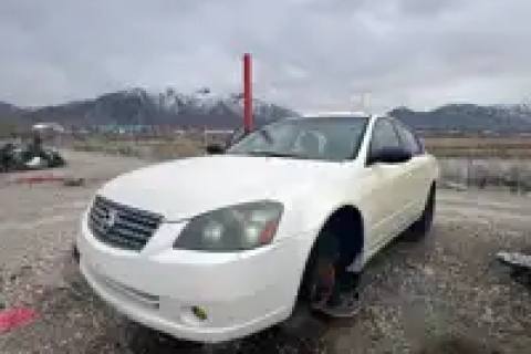 Photo of 2005 Nissan Altima