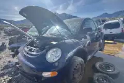 Photo of 1999 Volkswagen Beetle