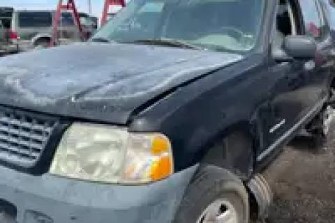 Photo of 2005 Ford Explorer