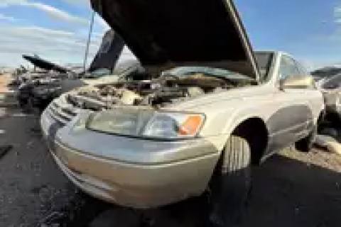 Photo of 1997 Toyota Camry