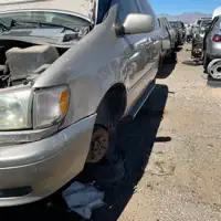 Photo of 2003 Toyota Sienna