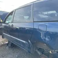 Photo of 2004 Toyota Sienna