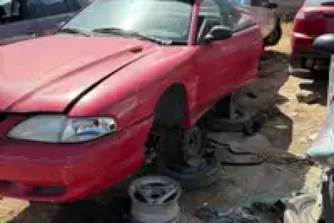 Photo of 1998 Ford Mustang