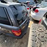 Photo of 2004 Jeep Grand Cherokee