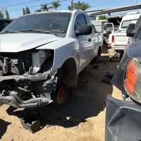 Photo of 2004 Nissan Titan