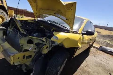 Photo of 2003 Dodge Neon