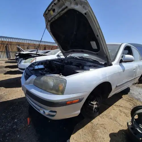 Photo of 2004 Hyundai Elantra