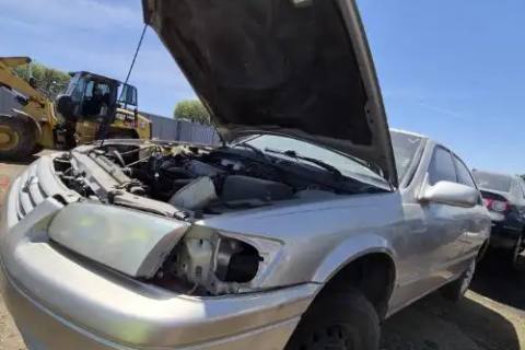 Photo of 1999 Toyota Camry
