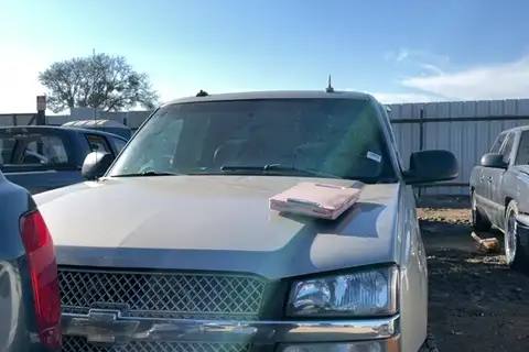 Photo of 2003 Chevrolet Silverado