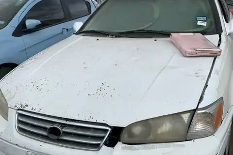 Photo of 2000 Toyota Camry