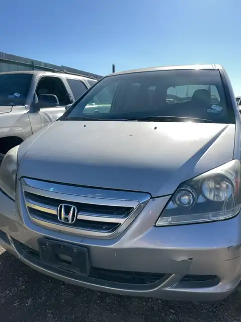 Photo of 2005 Honda Odyssey
