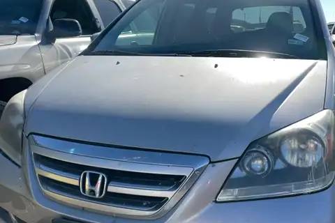 Photo of 2005 Honda Odyssey