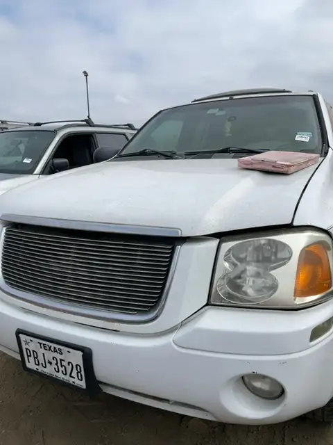 Photo of 2003 Gmc Envoy