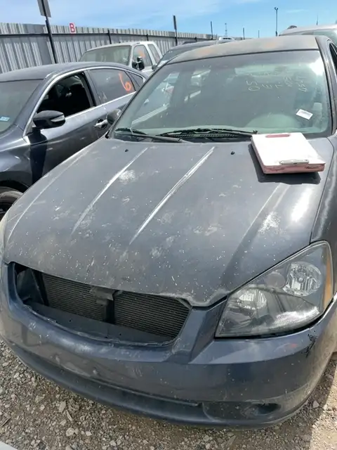 Photo of 2005 Nissan Altima