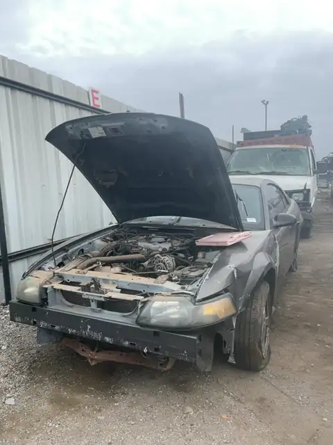 Photo of 2003 Ford Mustang