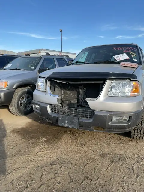 Photo of 2005 Ford Expedition