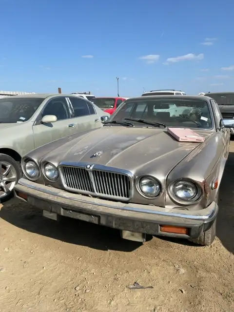 Photo of 1987 Jaguar Xj6
