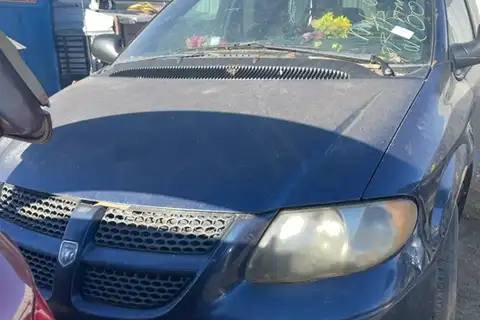 Photo of 2001 Dodge Caravan