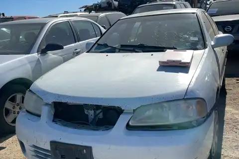Photo of 2000 Nissan Sentra