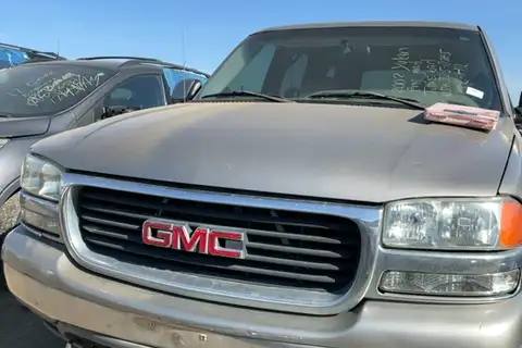 Photo of 2002 Gmc Yukon