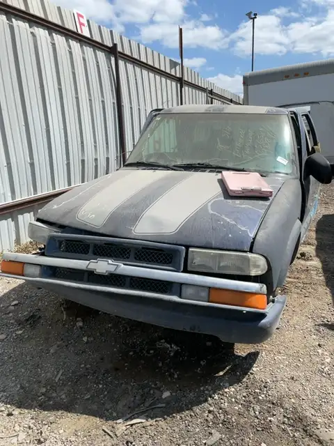 Photo of 1998 Chevrolet S10