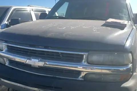 Photo of 2000 Chevrolet Tahoe