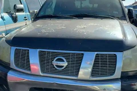 Photo of 2005 Nissan Titan