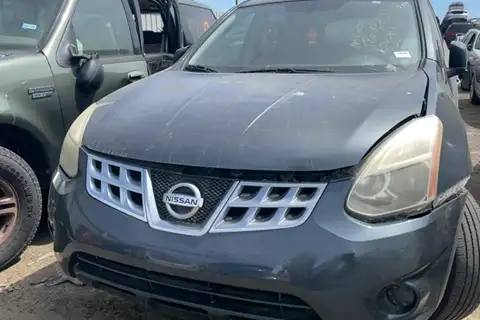 Photo of 2012 Nissan Rogue
