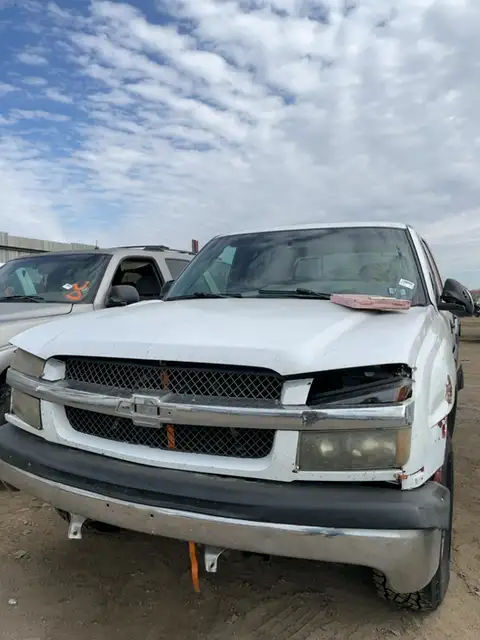 Photo of 2002 Chevrolet Avalanche