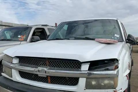 Photo of 2002 Chevrolet Avalanche
