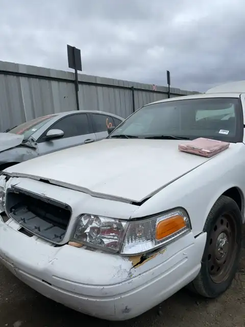 Photo of 2009 Ford Crown Victoria