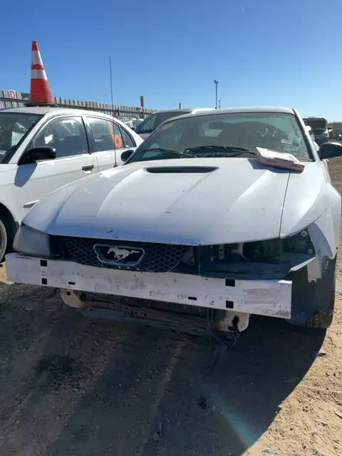 Photo of 2002 Ford Mustang