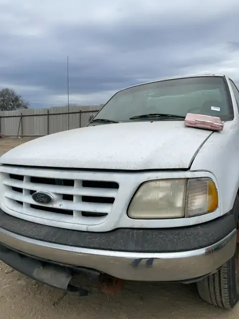 Photo of 2000 Ford F-150